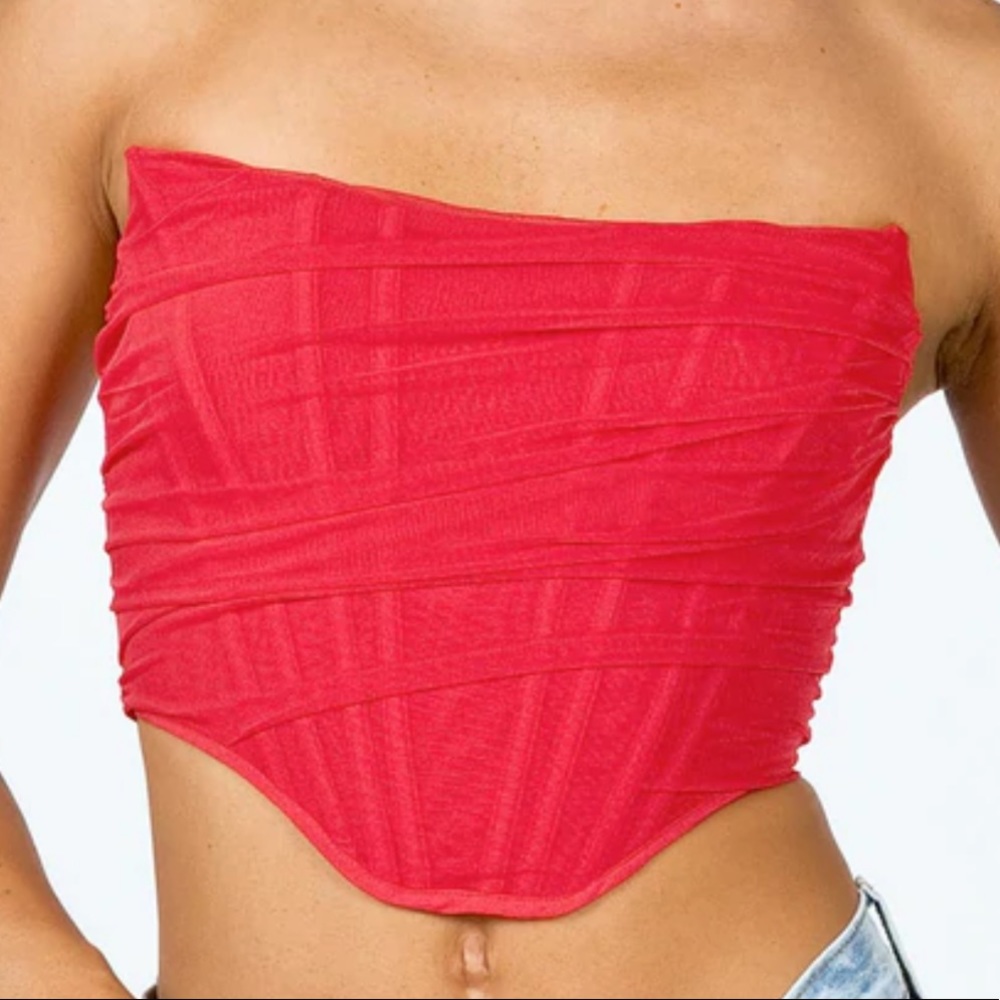 Red corset top❤️